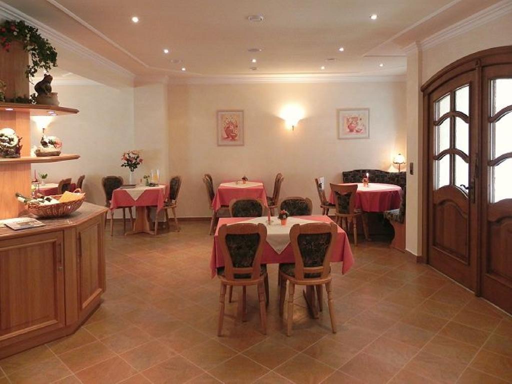 Gaestehaus Freimuth Mesenich Esterno foto